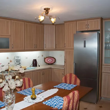 Сasa de vacaciones Gaia Garden House *