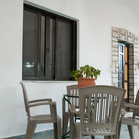 Holiday home Gaia Garden House